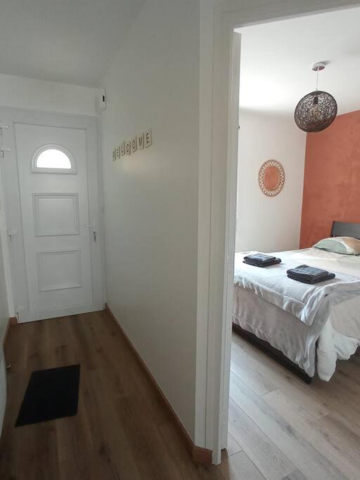 A 50 M De La Plage, Appartement De 35 M2 : Les Pieds Sales Bréhal Esterno foto